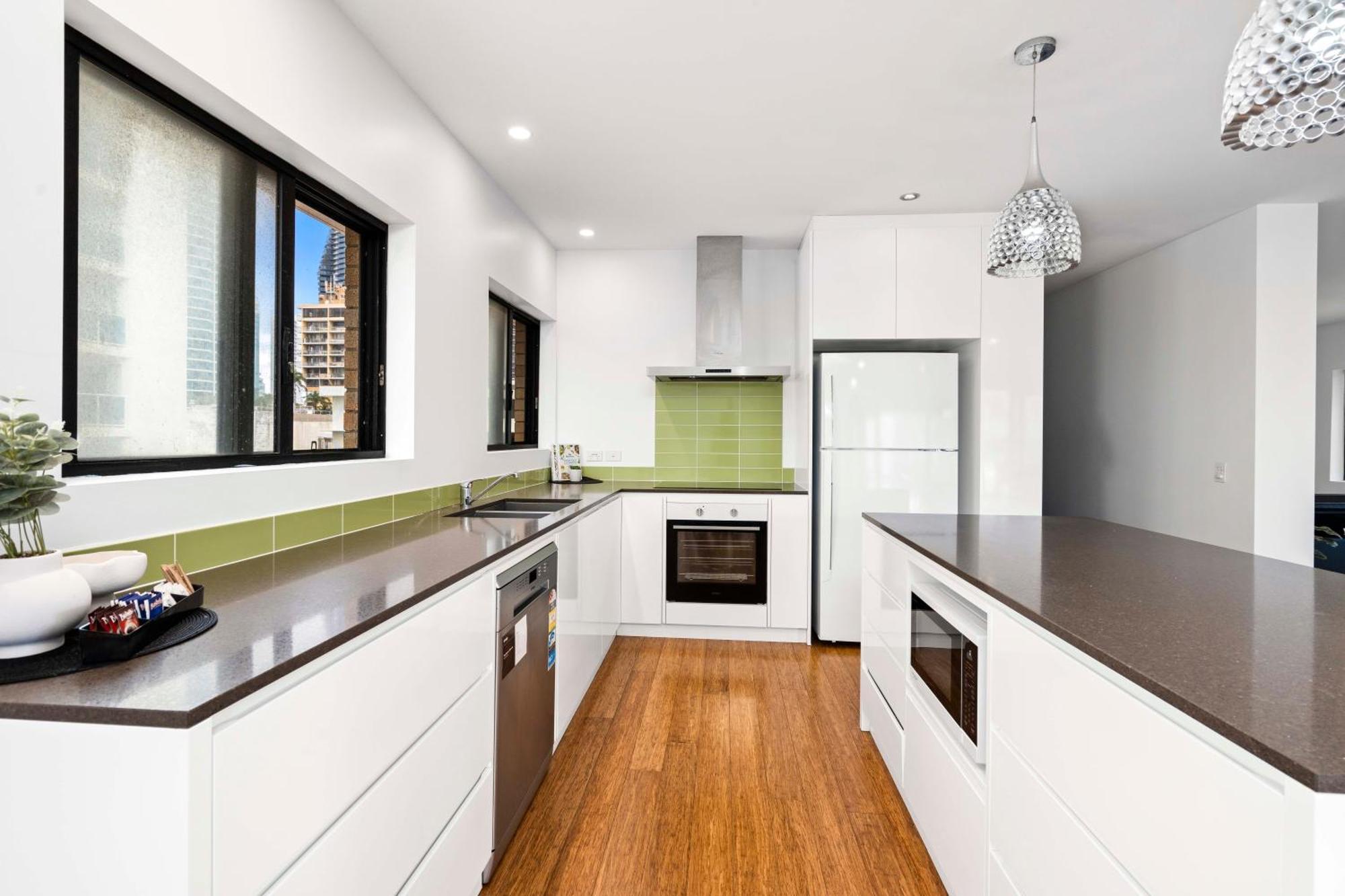 Driftwood In Surfers Paradise - Privately Managed Apartment *